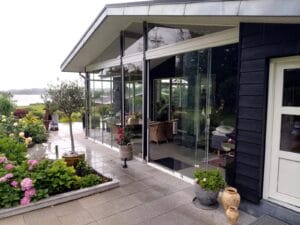 Skydeglas terrasse i Rønde - billede 1